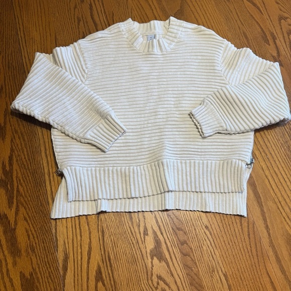 Varley Talbert Sweater Size Small - Picture 1 of 5